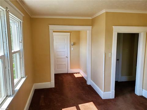 309 W Prospect Rd, Ashtabula, OH 44004 photo 15