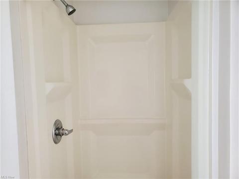 309 W Prospect Rd, Ashtabula, OH 44004 photo 13