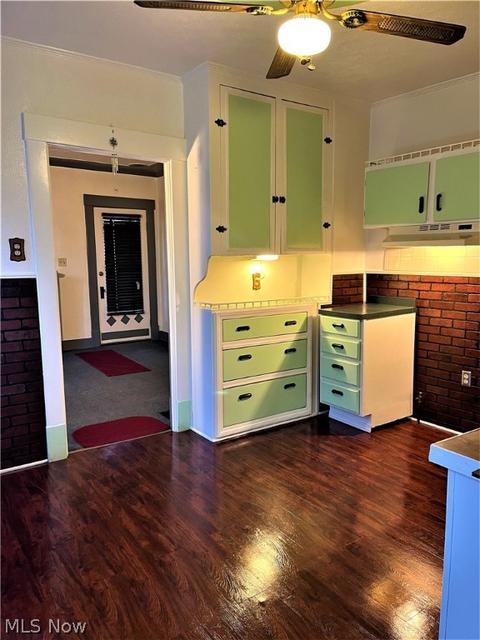 223 E 27th St, Lorain, OH 44055 photo 8
