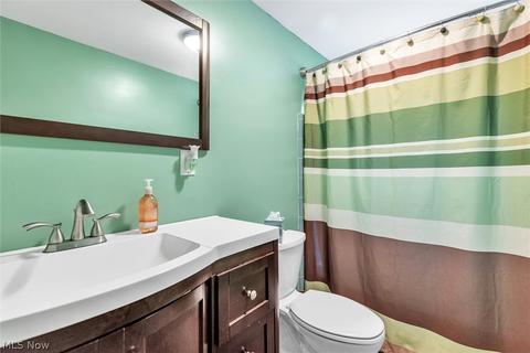 1325 Warrick Dr, Saybrook, OH 44004 photo 26