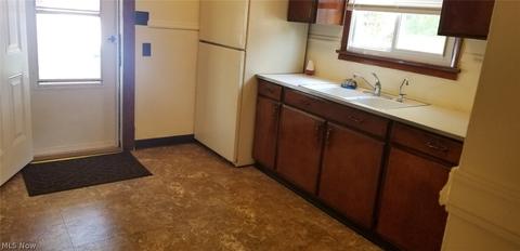 3043 Denver Ave, Lorain, OH 44055 photo 7