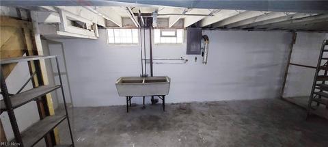 853 E Broad St, Elyria, OH 44035 photo 25