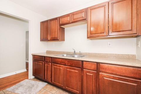 2234 E 35th St, Lorain, OH 44055 photo 6