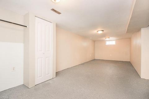 2234 E 35th St, Lorain, OH 44055 photo 18