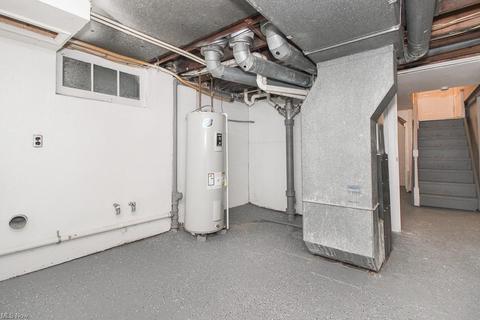 2234 E 35th St, Lorain, OH 44055 photo 20