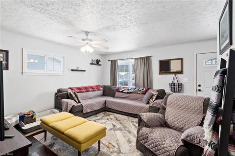610 Denison Ave, Elyria, OH 44035 photo 6