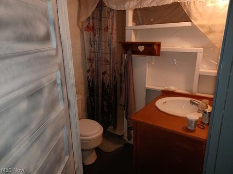 188 Marion Ave, Struthers, OH 44471 photo 8