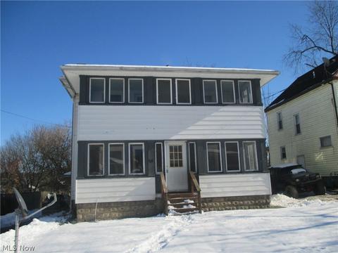 36 Hawthorne St, Struthers, OH 44471 photo 1