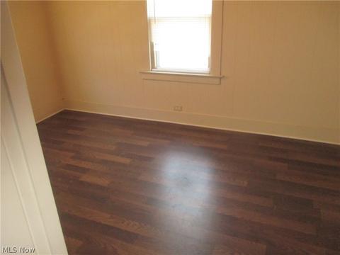 36 Hawthorne St, Struthers, OH 44471 photo 7