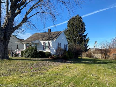 203 50th St SE, Canton, OH 44707 photo 2