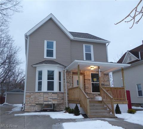1972 E 29th St, Lorain, OH 44055 photo 1