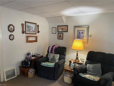 511 Lincoln Ave, Struthers, OH 44471 photo 3