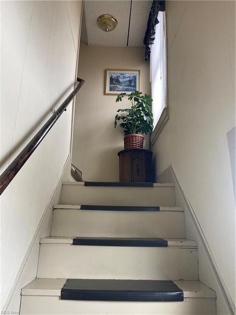 511 Lincoln Ave, Struthers, OH 44471 photo 8