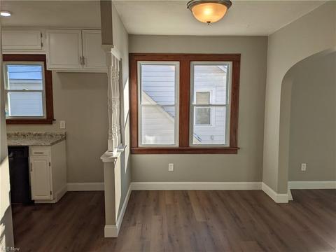 183 Beebe Ave, Elyria, OH 44035 photo 12