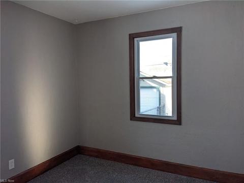 183 Beebe Ave, Elyria, OH 44035 photo 16