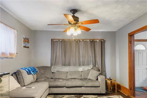 273 E Miller Ave, Akron, OH 44311 photo 15