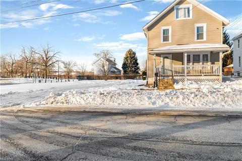 273 E Miller Ave, Akron, OH 44311 photo 1