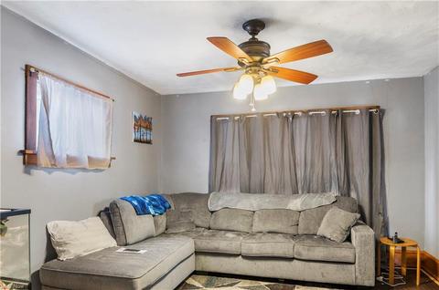 273 E Miller Ave, Akron, OH 44311 photo 16