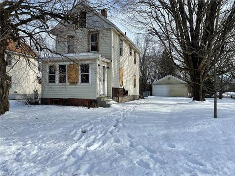 168 Prospect St, Struthers, OH 44471 photo 1