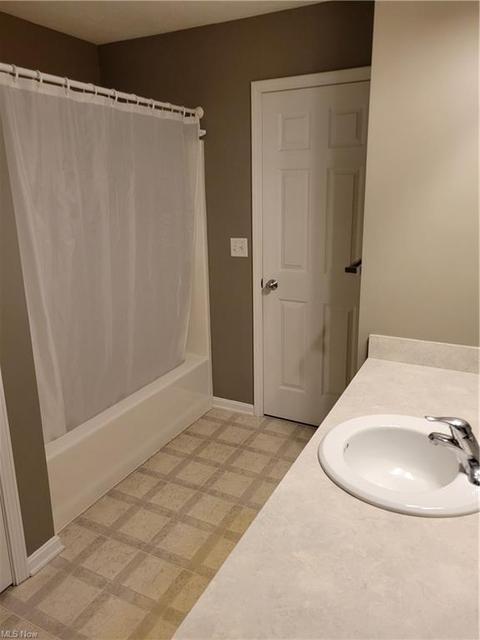 3406 Jones Dr, Lorain, OH 44053 photo 16