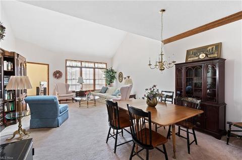 2601 Charing Cross Rd NW, Canton, OH 44708 photo 8