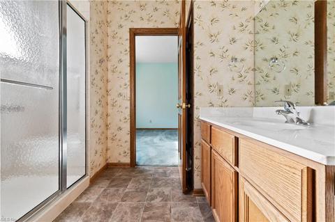 2601 Charing Cross Rd NW, Canton, OH 44708 photo 18