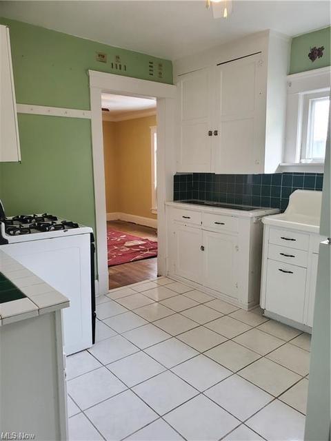 316 4th St, Elyria, OH 44035 photo 18