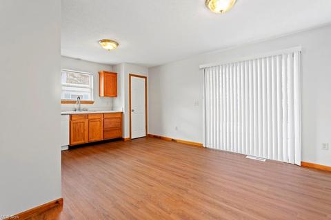 460 Stallion Ct, Lagrange, OH 44050 photo 6