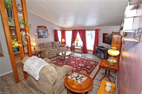 1331 Westminster Ave, Ashtabula, OH 44004 photo 3