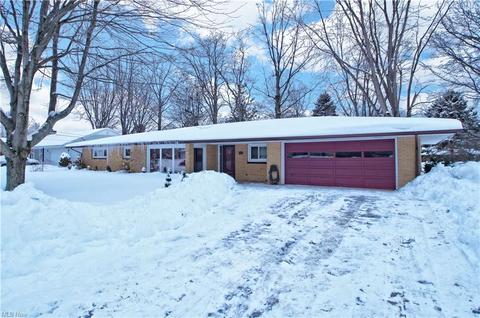 1331 Westminster Ave, Ashtabula, OH 44004 photo 1