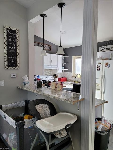 1430 Alphada Ave, Akron, OH 44310 photo 9