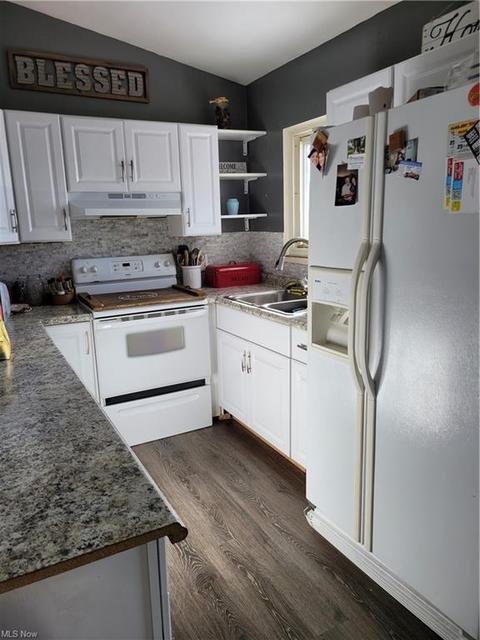 1430 Alphada Ave, Akron, OH 44310 photo 11