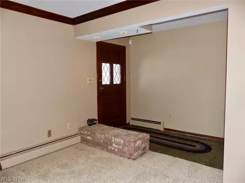 2147 Garden Dr, Wickliffe, OH 44092 photo 5