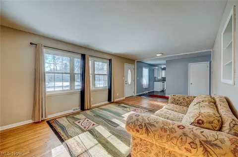 117 Yunker Ct, Elyria, OH 44035 photo 8