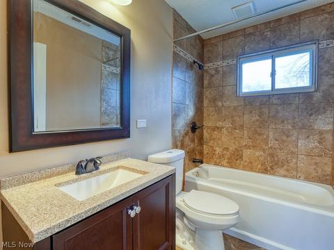 418 Walnut Dr, Berea, OH 44017 photo 11