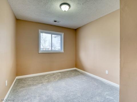 418 Walnut Dr, Berea, OH 44017 photo 13
