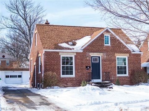 250 E 246th St, Euclid, OH 44123 photo 1