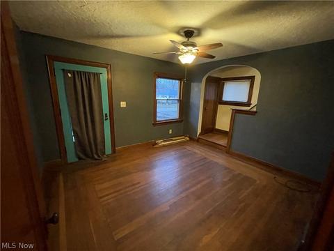210 E 45th St, Lorain, OH 44052 photo 10