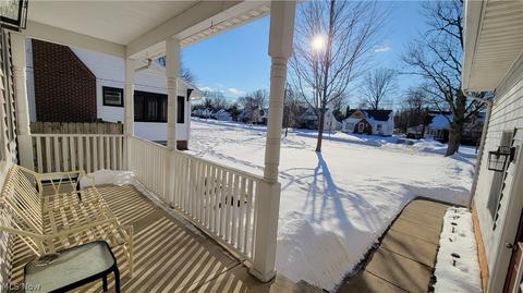 241 E 280th St, Euclid, OH 44132 photo 6