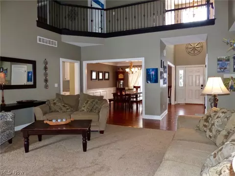 2430 Pine Valley Dr, Willoughby Hills, OH 44094 photo 7