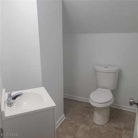407 11th St, Elyria, OH 44035 photo 14