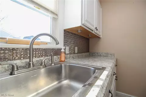 29 Melbourne Ave, Boardman, OH 44512 photo 8