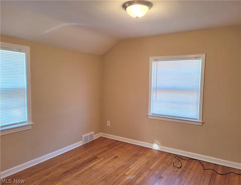 384 E 260th St, Euclid, OH 44132 photo 16