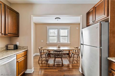 240 E Thornton St, Akron, OH 44311 photo 12