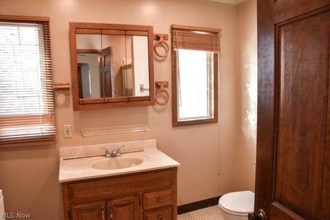 927 Vince Ave NW, Canton, OH 44708 photo 8
