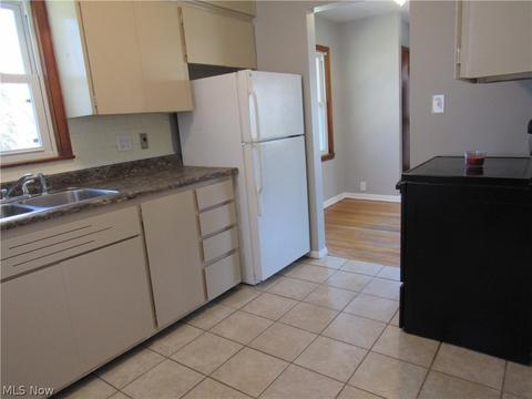 5845 Runkle Ave, Ashtabula, OH 44004 photo 11