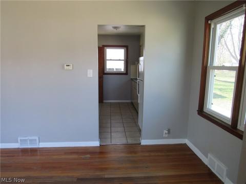 5845 Runkle Ave, Ashtabula, OH 44004 photo 8