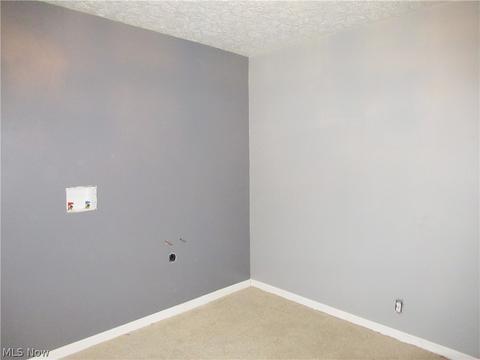 3317 Fairmount Blvd NE, Canton, OH 44705 photo 18