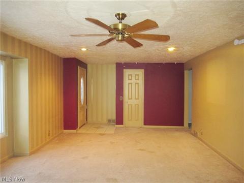 3317 Fairmount Blvd NE, Canton, OH 44705 photo 7
