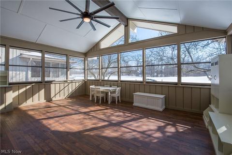 566 E Acadia Pt, Aurora, OH 44202 photo 32